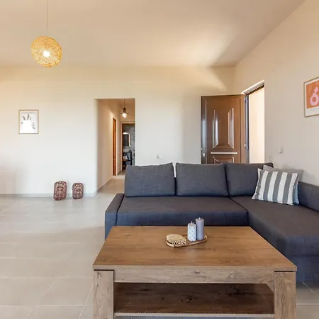 γηorganic Farm And Houses. הרסוניסוס
